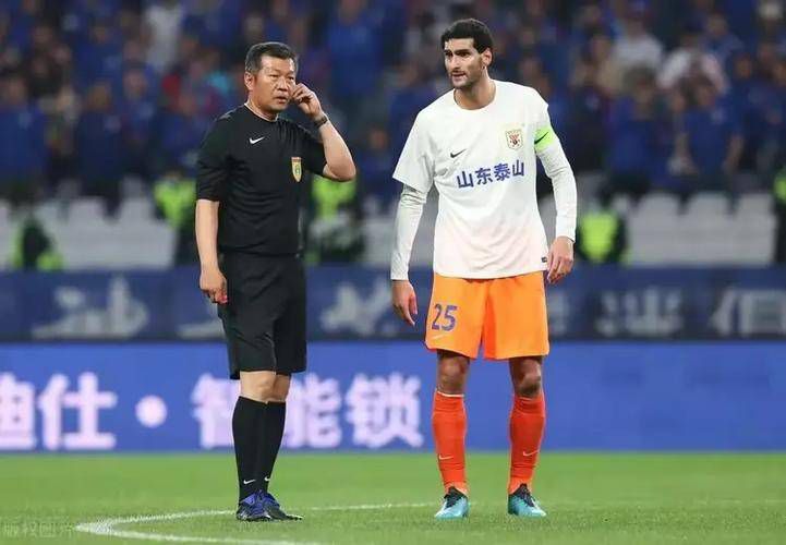 古代嘬吮奶水nph
