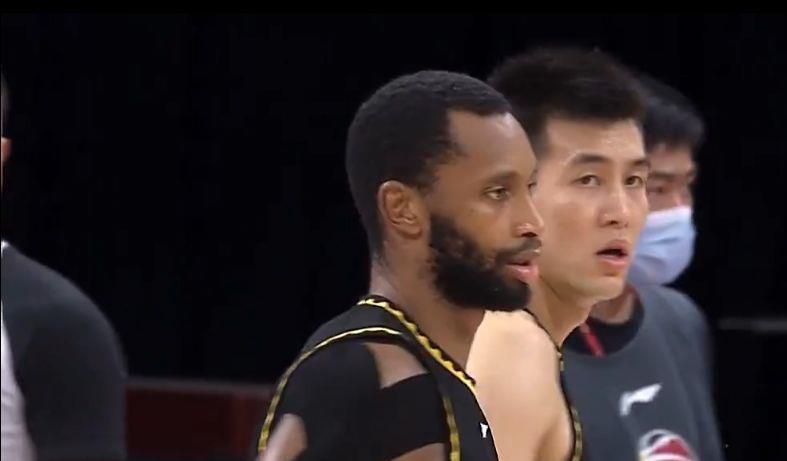 网友自拍一区