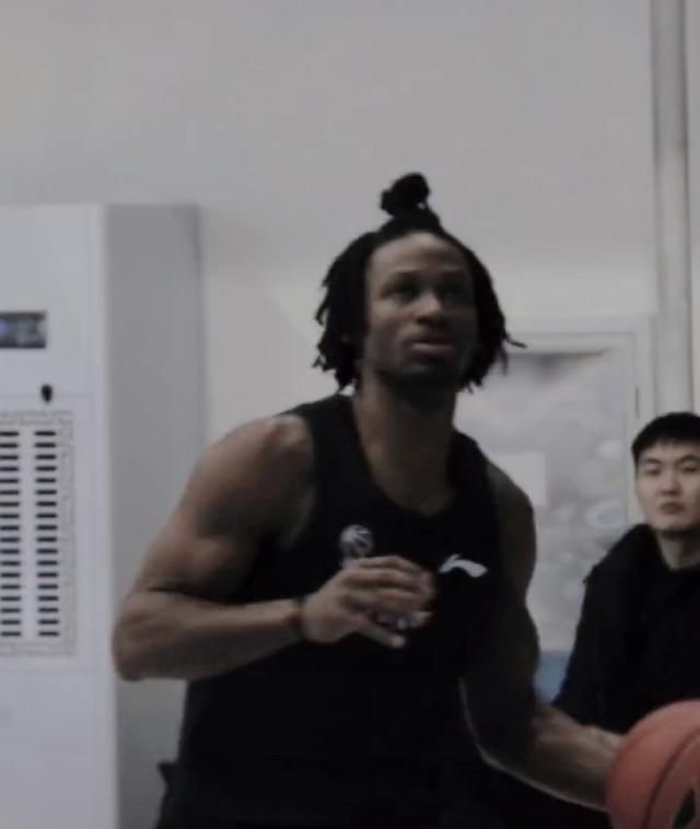 成年人午夜免费视频